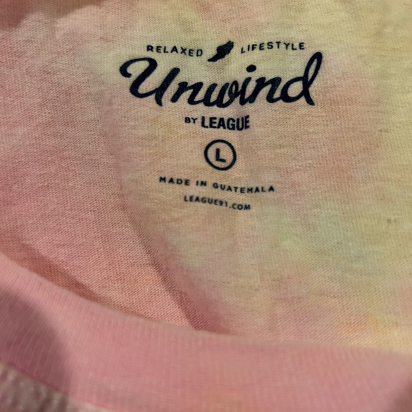 Unwind by League Women's Short Sleeve SEC Ole Miss Tie Dye Shirt size Large - Picture 2 of 3